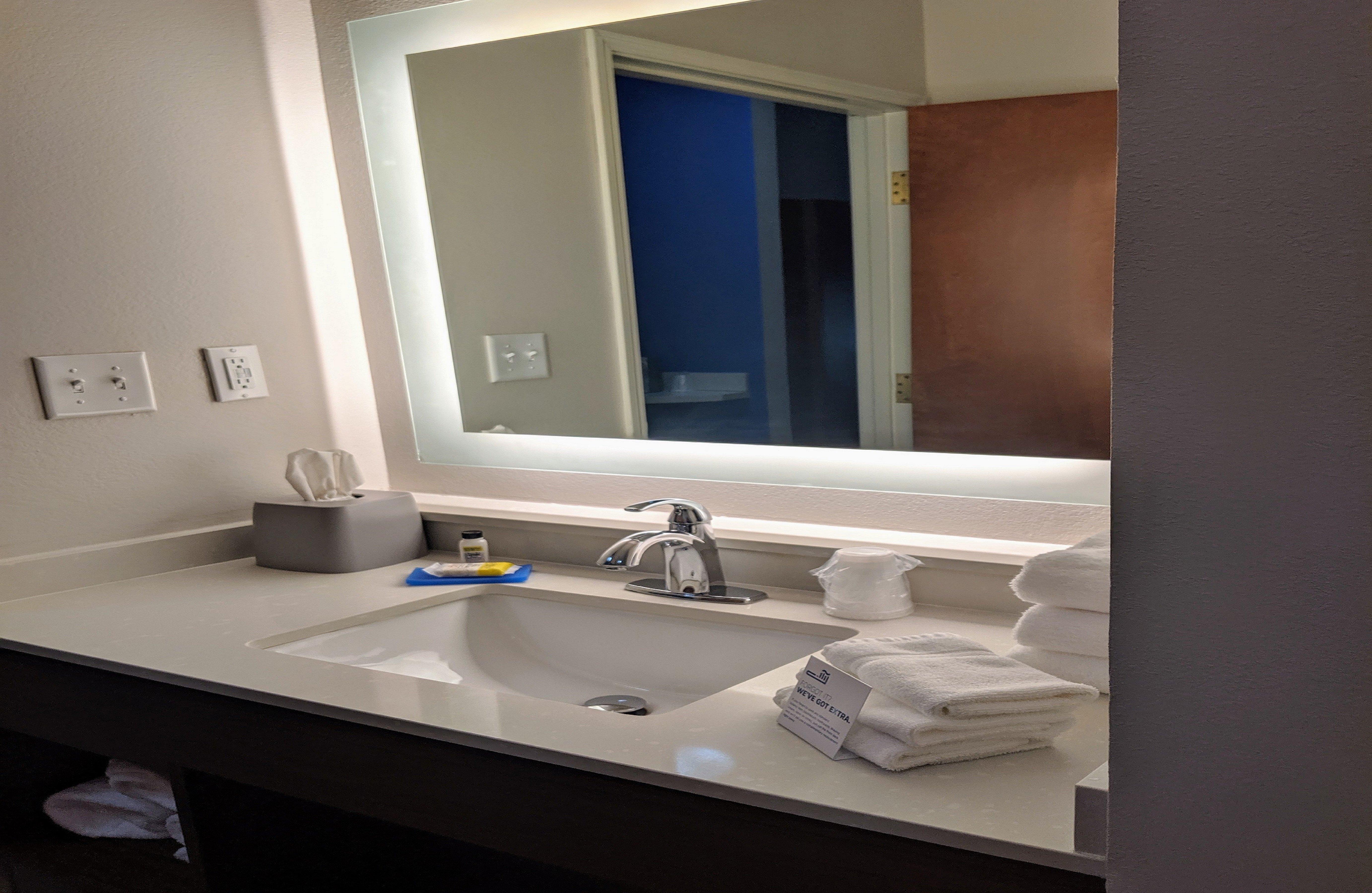Holiday Inn Express Stephens City By Ihg Экстерьер фото
