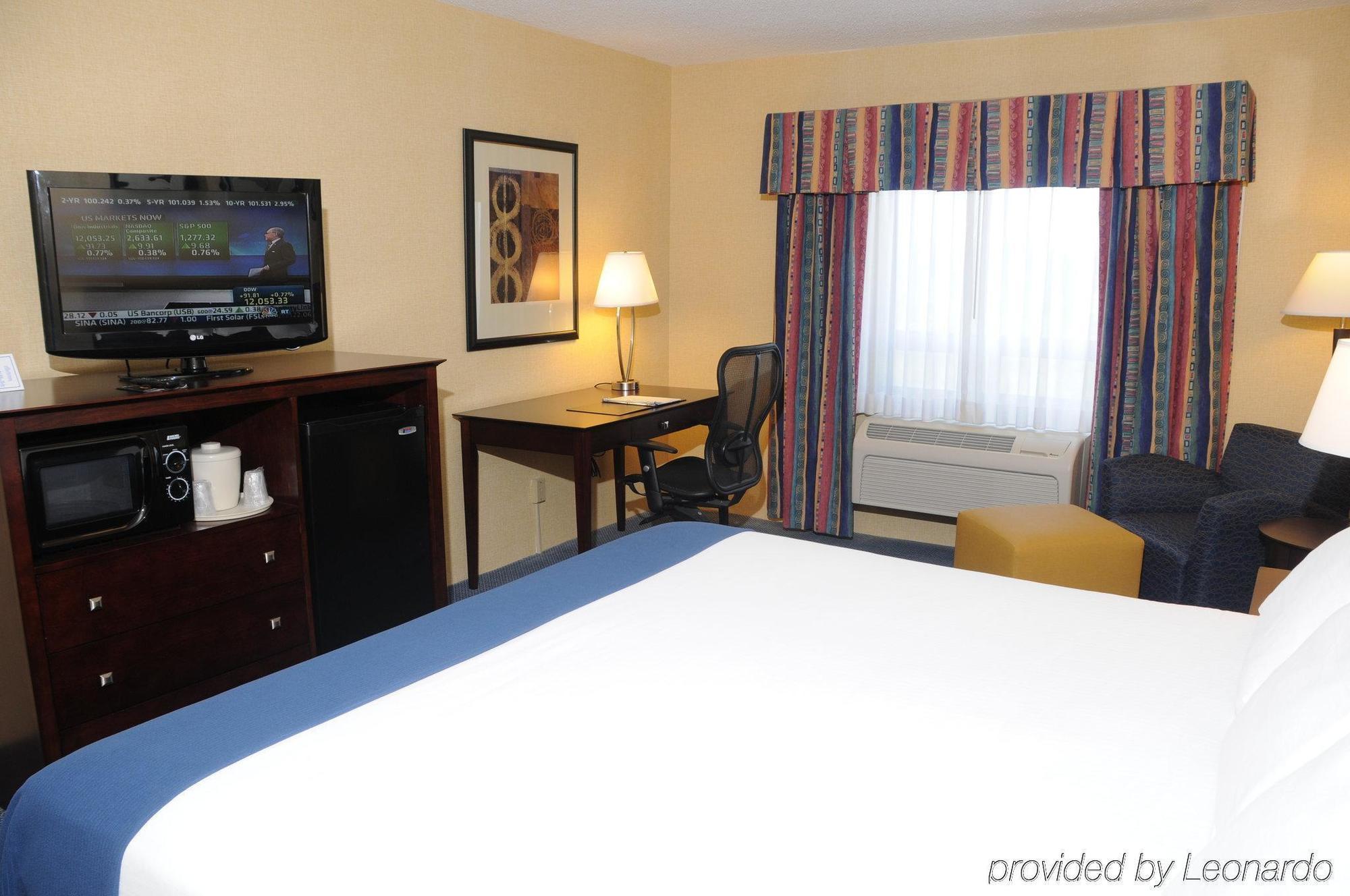 Holiday Inn Express Stephens City By Ihg Номер фото