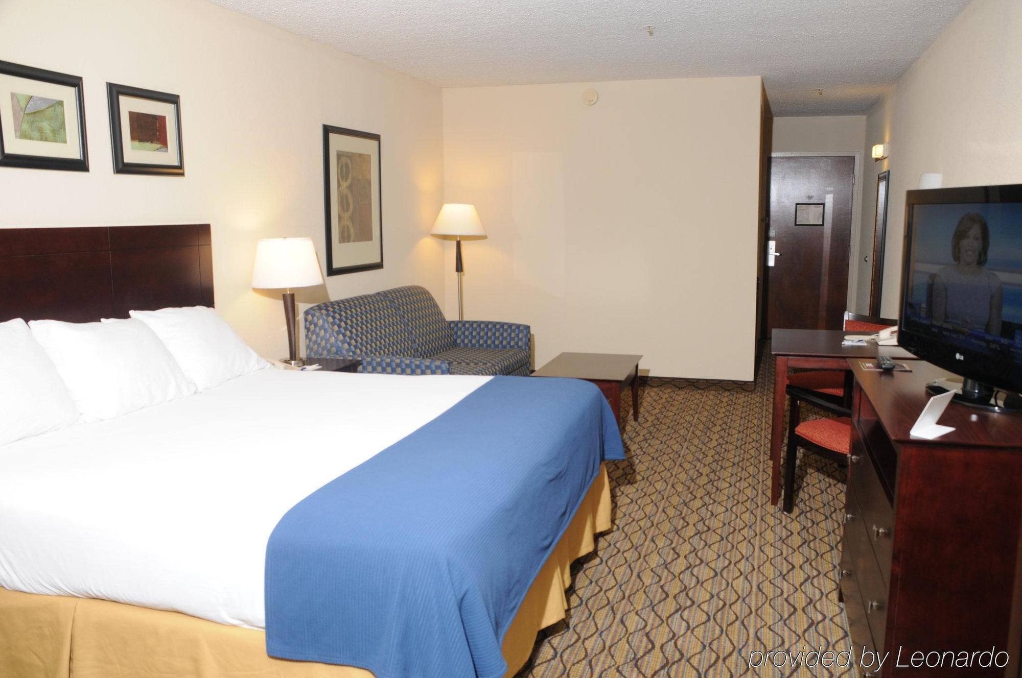 Holiday Inn Express Stephens City By Ihg Номер фото