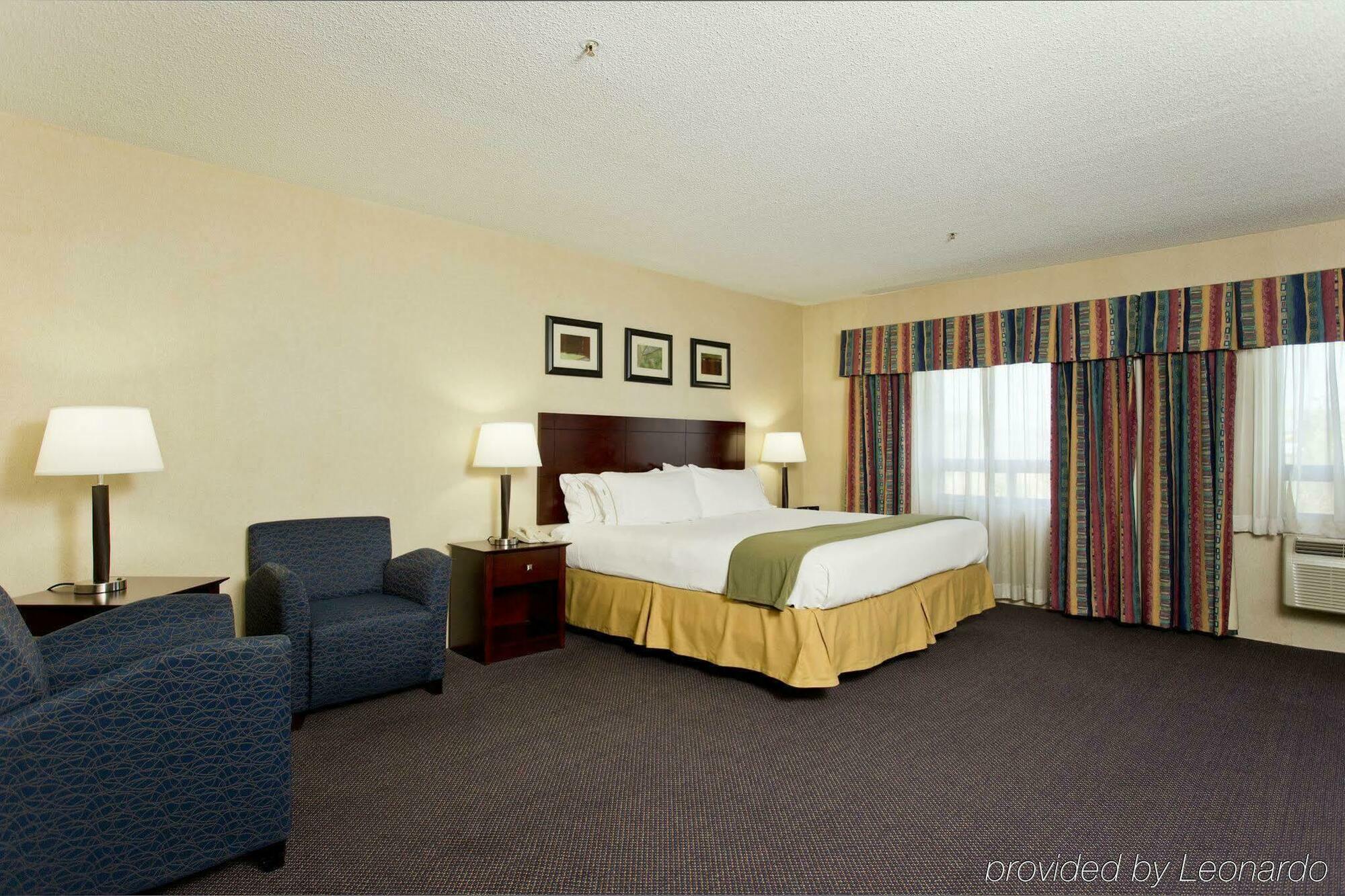 Holiday Inn Express Stephens City By Ihg Экстерьер фото